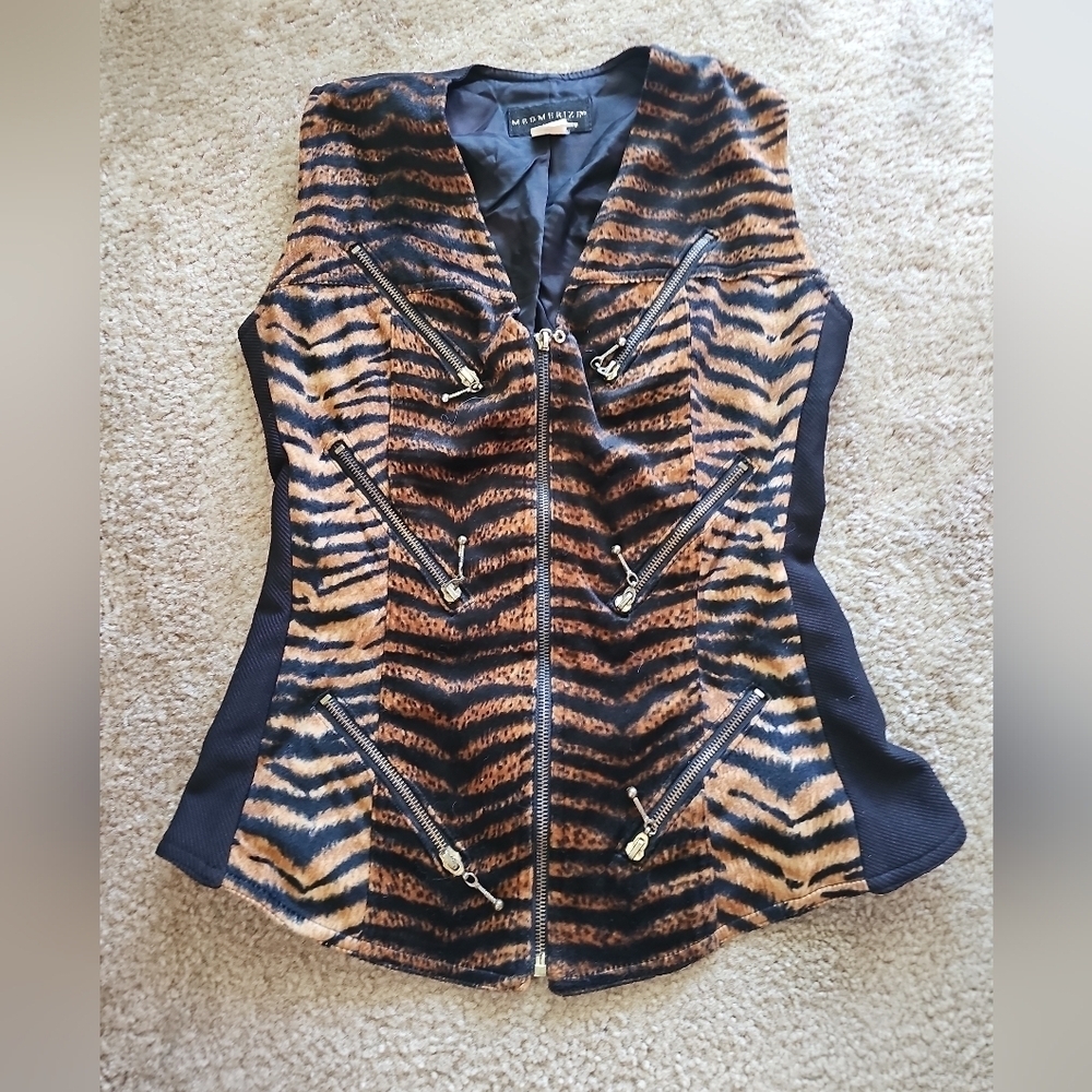 Mesmerize by Kamikam Tiger Print Zip Front Vest Medium